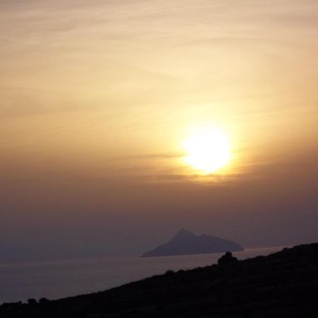 Knossos Hotel คาลามากิ ภายนอก รูปภาพ