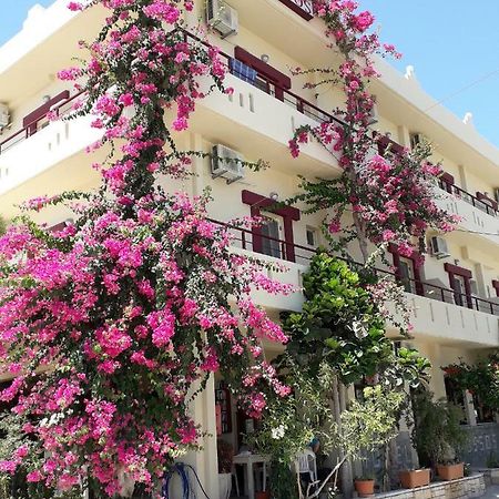 Knossos Hotel คาลามากิ ภายนอก รูปภาพ