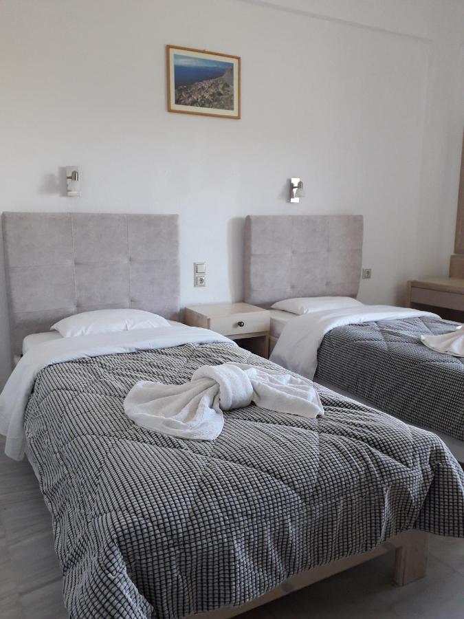 Knossos Hotel คาลามากิ ภายนอก รูปภาพ