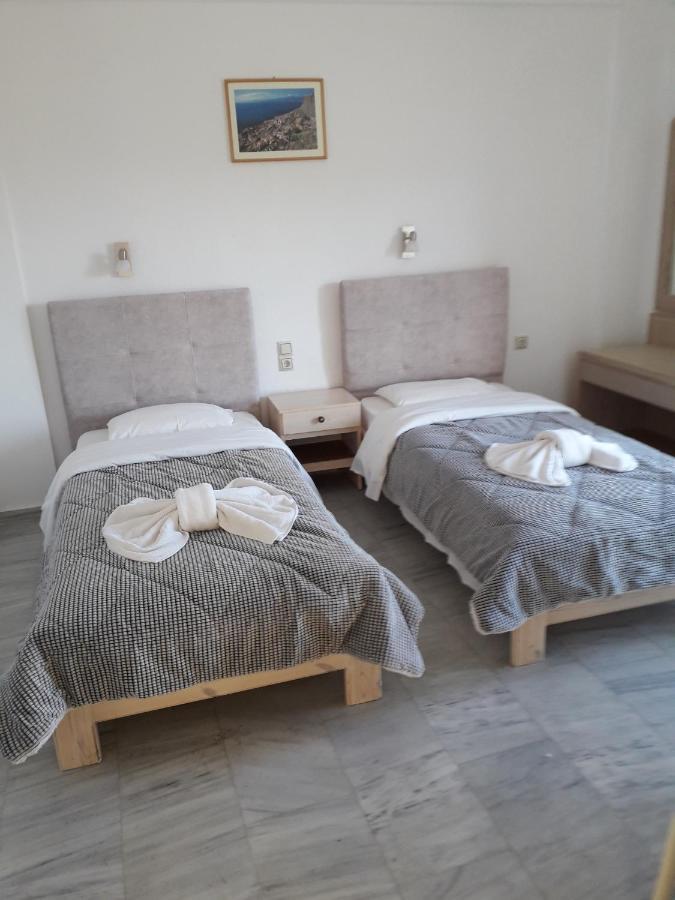 Knossos Hotel คาลามากิ ภายนอก รูปภาพ