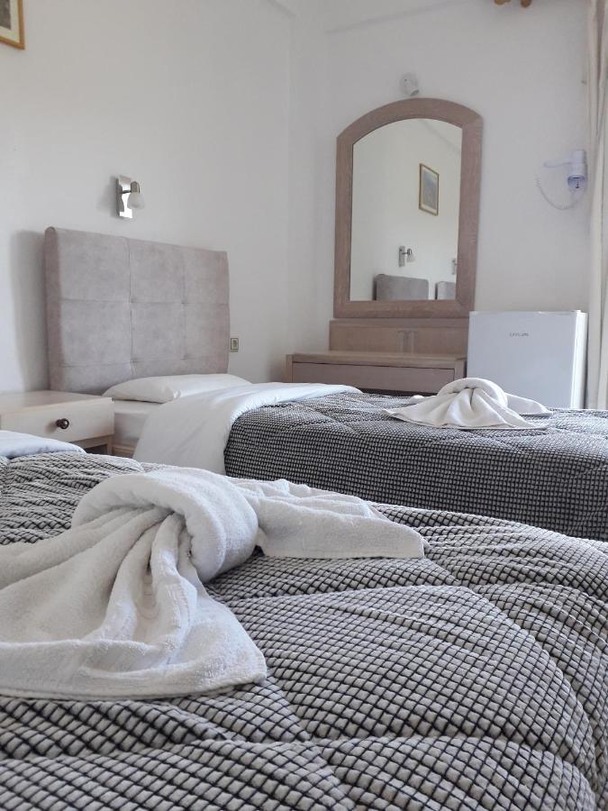 Knossos Hotel คาลามากิ ภายนอก รูปภาพ